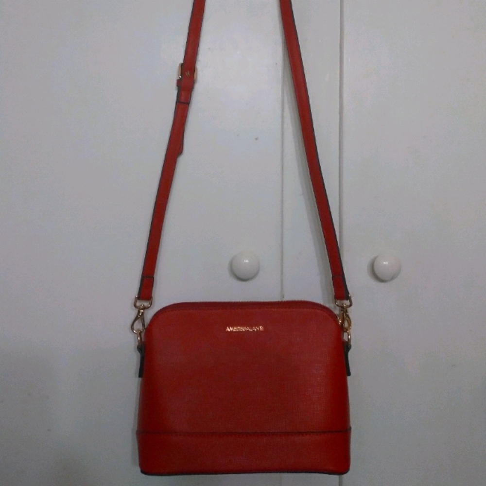 Amelie Galanti Crossbody